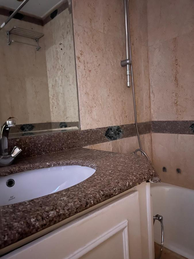 Mb13 Abu Tig Marina Апартаменти Хургада